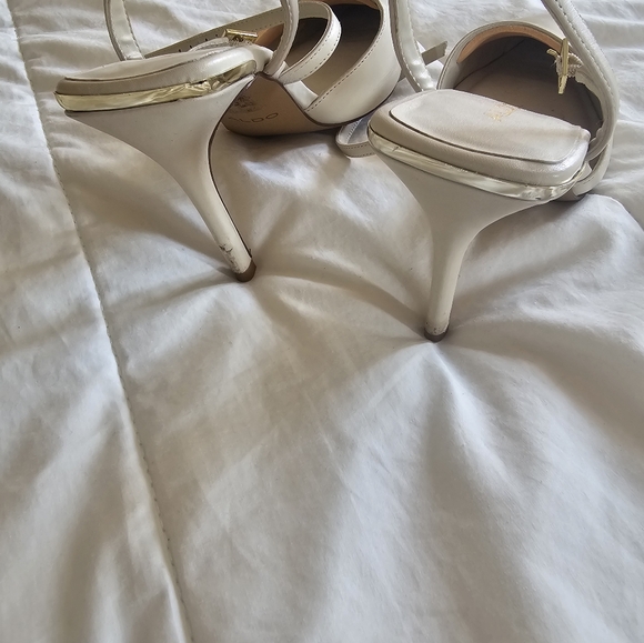 Aldo White Slingback pumps - Picture 3 of 3